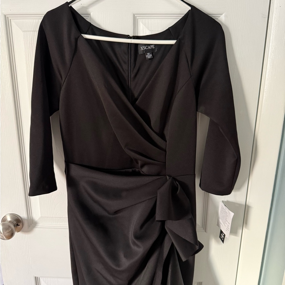 Xscape Women's Elegant Black Long Sleeve Dress